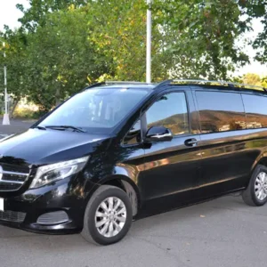 MERCEDEZ BENZ V220