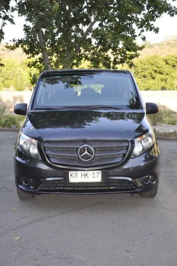 MERCEDEZ BENZ VITO TAURER